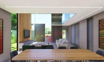 Imagem 3: Casa Residencial em Condomínio Fechado à Venda de 04 Suítes no Bairro Residencial e Empres