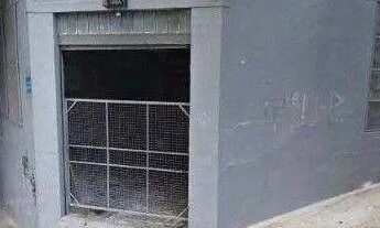 Imagem: Galpão à venda, 300 m² por R$ 1.800.000