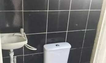 Imagem 6: Casa independente perto da estação de Santíssimo