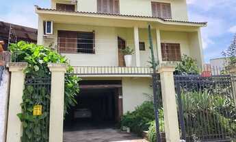 Imagem 6: CASA / SOBRADO 5D e 10 vagas 3 Banheiros - Pátio enorme c/ Jacuzi e Pergolado - Living 3 a