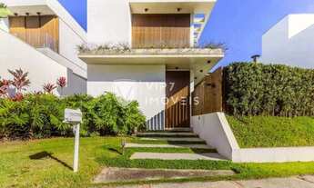 Imagem: Casa de Condomínio à venda, 3 quartos