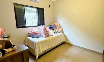 Imagem 4: CASA EM LAGOA NOVA COM 3 QUARTOS - ENERGIA SOLAR E QUINTAL GRANDE A VENDA