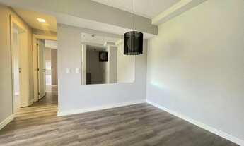 Imagem 6: Impecável apartamento semimobiliado, 2 dormitórios, 2 banheiros e 1 vaga coberta