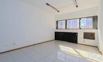 Imagem 5: CURITIBA - Conjunto Comercial/Sala - Centro