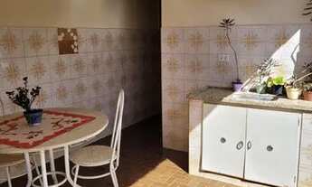 Imagem 7: Casa no centro de potirendaba