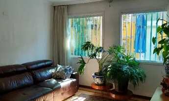 Imagem 7: Sobrado em rua fechada - Barro Branco