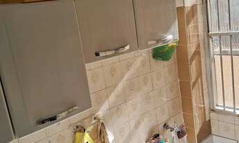 Imagem 6: Apto 2 qts sacada 1?andar reformado