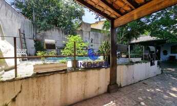 Imagem 2: Casa térrea no Centro de Poá/SP; 2 suítes; 3 vagas