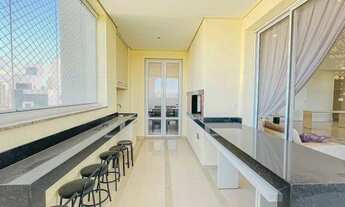 Imagem 3: Apartamento para aluguel e venda possui 351 metros quadrados com 4 quartos