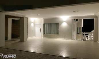 Imagem 7: Casa com terreno grande e excelente acabamento