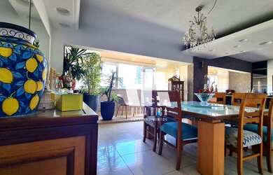 Imagem 6: BELÍSSIMO APARTAMENTO TODO REFORMADO DE 3 DORMITÓRIOS COM UMA SUÍTE E VISTA MAR NO GONZAGA