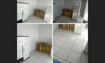 Imagem 4: Quarto/ KITNT Quarto com aluguel por R$650 /mês