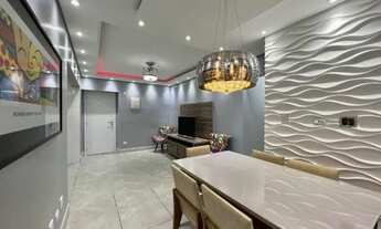 Imagem 2: Apartamento Alto Padrão todo decorado no Canto do Forte - Praia Grande - D