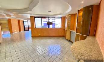 Imagem 3: Apartamento no Aeroclube, muito amplo, 4 suítes com varanda