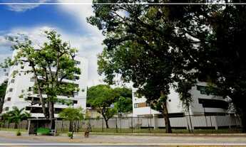 Imagem 7: Apartamento para venda com 140 metros quadrados com 4 quartos Apipucos