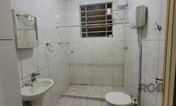 Imagem 6: Apartamento com 2 dormitórios, com sacada no Bairro Centro Histórico