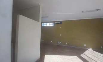 Imagem 3: Sala loja esquina semáforo Av Das Naçôes Caldas Novas