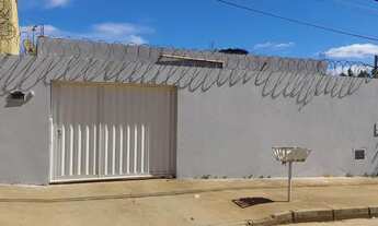 Imagem: VENDE-SE UMA CASA