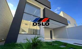 Imagem: CASA COM 3 SUÍTES, PISCINA, GARAGEM PARA