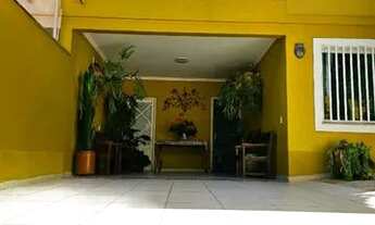 Imagem 3: Sobrado em rua fechada - Barro Branco