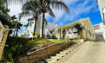 Imagem 3: Casa em PORTO ALEGRE - RS