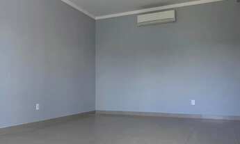 Imagem 3: Térrea para aluguel possui 180 metros quadrados com 3 quartos em Vila Jorge Zambon - Jagua