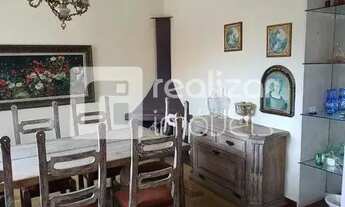 Imagem 2: Casa 5 quartos e 4 banheiros no Abraão, Florianópolis