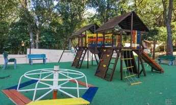 Imagem 3: Apartamento com 3 Dormitorio(s) localizado(a) no bairro JARDIM CARVALHO em Porto Alegre