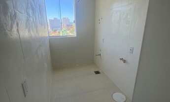 Imagem 5: Apto em Av junto ao centro 2 dorm