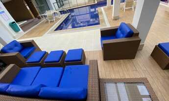 Imagem 6: Apto 2 qts, tipo garden, com pequeno jardim, piscina e churrasqueira elétrica. Segurança