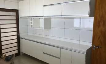 Imagem 2: Alugo casa bem localizada e cómodos amplos