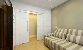 Imagem 7: Apartamento salão 02 ambientes, 04 quartos, 01 suite, reformado, 152 M2, Cosme Velho - RJ