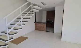 Imagem 4: Belo duplex de 2 qrts com suite em itaipuaçu