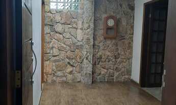 Imagem 6: Casa - Jardim Uirá - 3 Dormitórios - com piscina