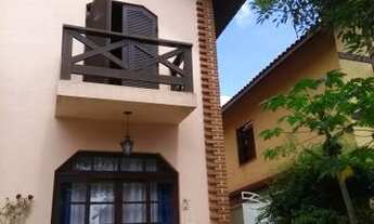 Imagem: Sobrado quot Horto do Ipê quot Estuda