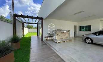 Imagem 2: Vendo excelente casa na 603 sul, 3 quartos sendo 2 suites