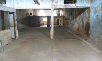 Imagem 2: Galpão com aproximadamente 300 m²