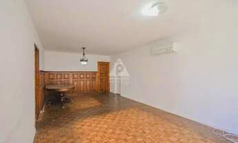 Imagem 2: Excelente salão 2 ambientes, 4 quartos sendo 1 suíte, 2 vagas na escritura