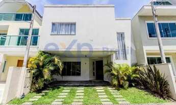 Imagem: Lindo Sobrado ensolarado no Pinheirinho