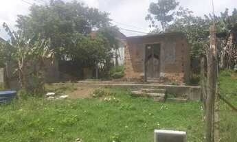 Imagem: Vende-se um quartinho na alimba