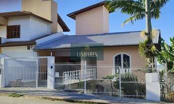Imagem: Casa à venda no bairro Coqueiros - Florianópolis/SC