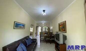 Imagem 2: Super Oportunidade. Apartamento na Praia da Maranduba. Aceita financiamento. 2 dormitórios