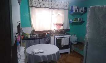 Imagem 5: Casa de 8 cômodos e 1 banheiro, casa para duas famílias