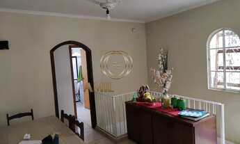 Imagem 6: JACAREÍ - Casa Padrão - CENTRO