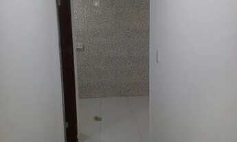 Imagem 4: Alugo apartamento, dois quartos por 750