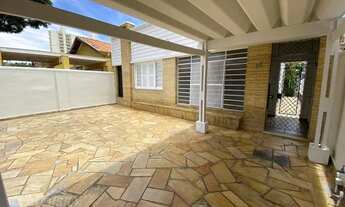 Imagem 2: Casa com 3 dormitórios para alugar, 120 m² por R$ 2.519,32/mês - Centro - Taubaté/SP