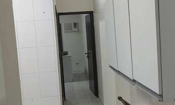 Imagem 3: Alugo apartamento com ótima localização