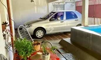 Imagem 3: Casa para venda com 100 metros quadrados com 3 quartos em Vilas do Atlântico - Lauro de Fr