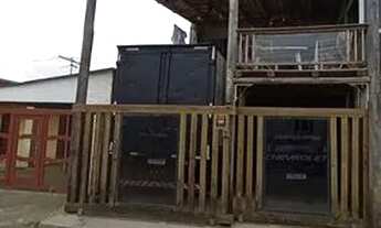 Imagem: Vendo ou troco Sobrado