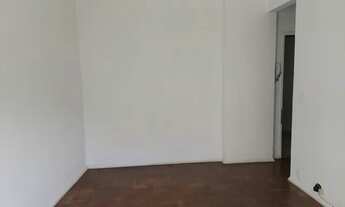 Imagem 6: Apto próximo ao centro, frente, Rua Gonçalves Dias - Petrópolis - RJ